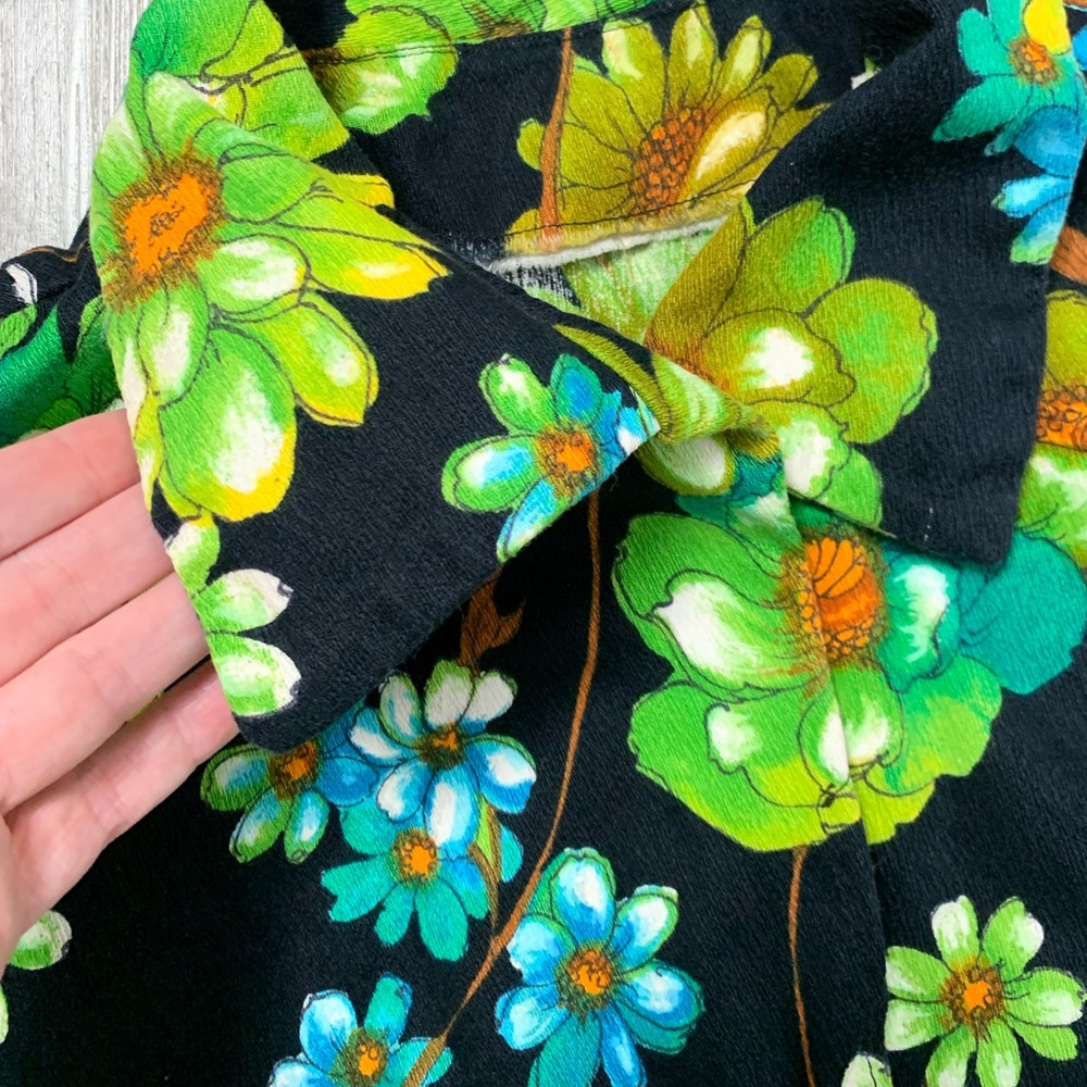 💖 Vintage Handmade Floral Long Sleeve Shirt - Picture 3 of 4